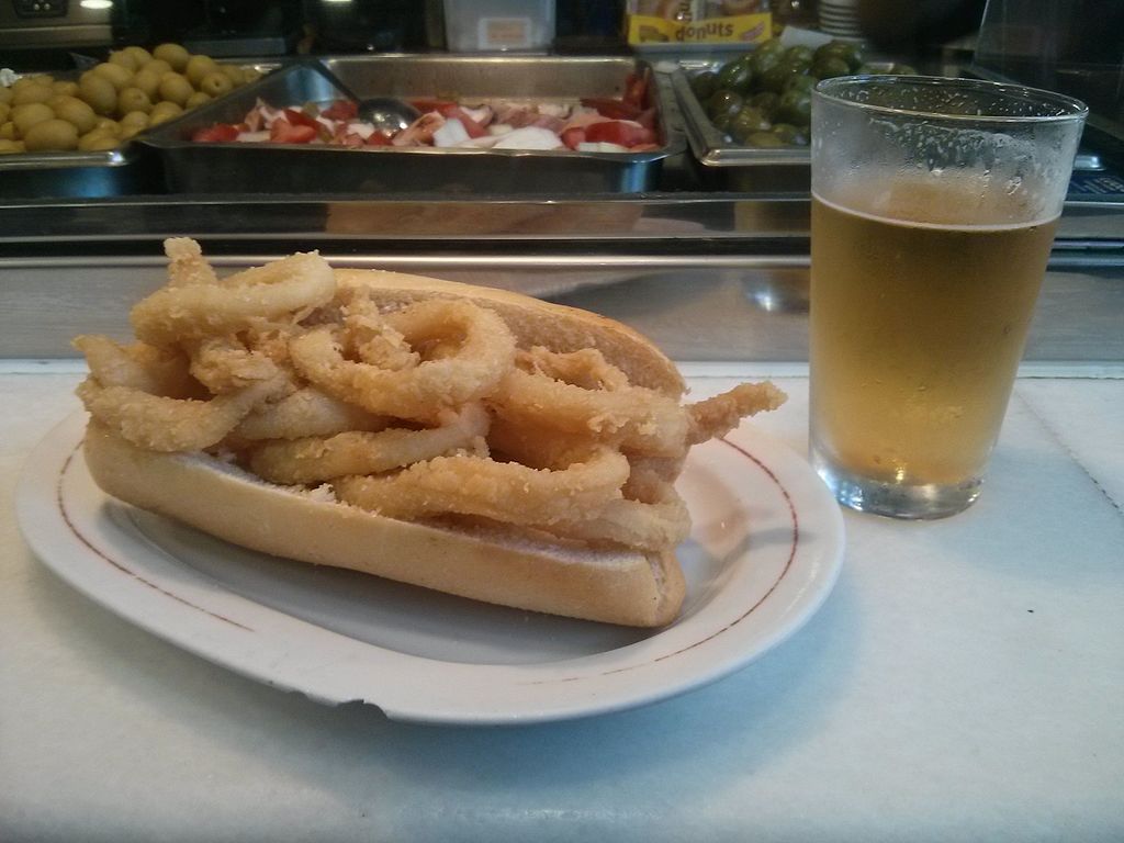 Calamari sandwich